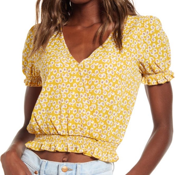 One Clothing Women's Puff Sleeve Front Wrap Crop Top, Yellow Floral, MEDIUM - Picture 5 of 7